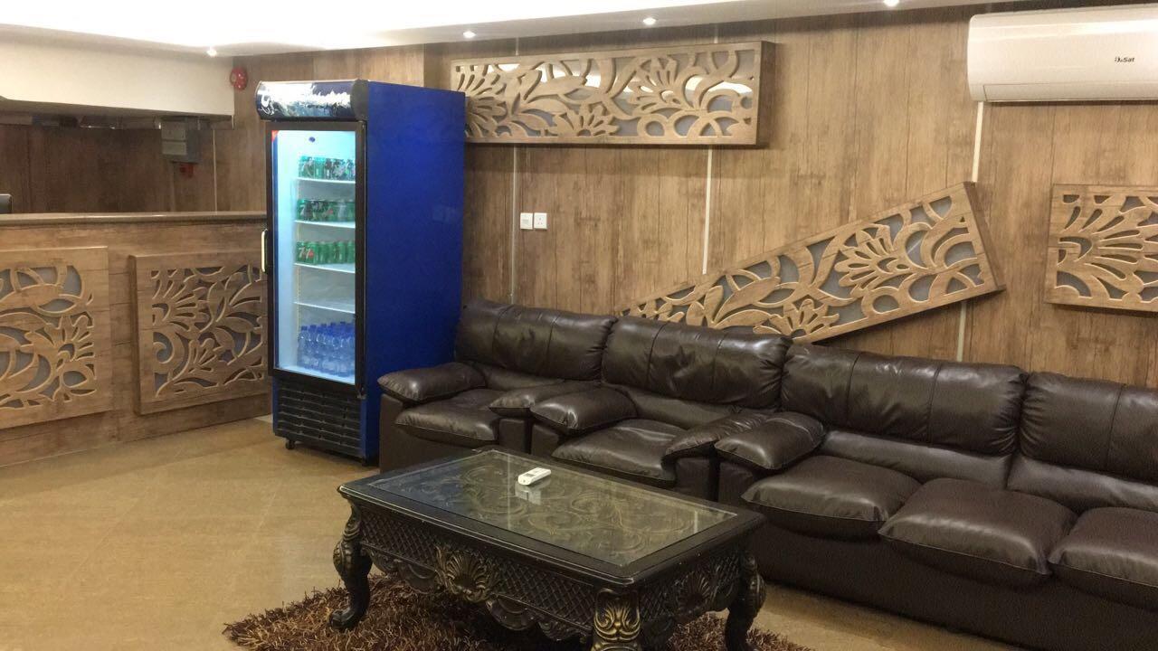 Ruoof Furnished Units Apartment ดัมมัม ภายนอก รูปภาพ