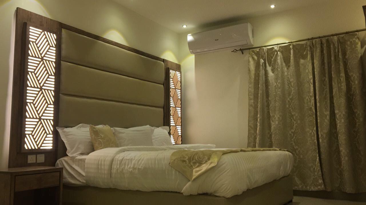 Ruoof Furnished Units Apartment ดัมมัม ภายนอก รูปภาพ